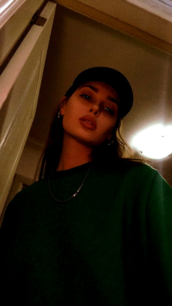 tori_t96 instagram image archive image