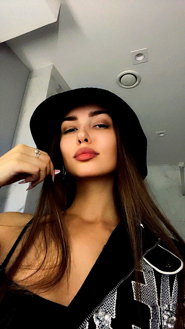 tori_t96 instagram image archive image
