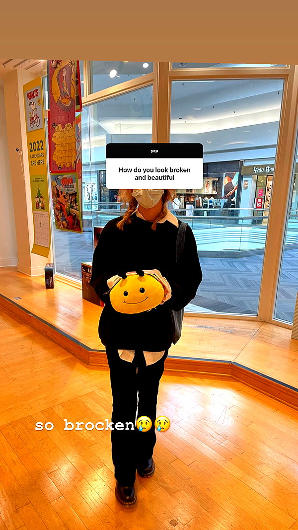umitsbeee instagram image archive image