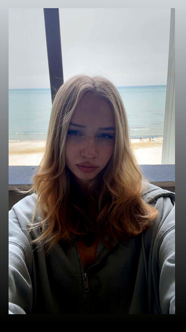 umitsbeee instagram image archive image