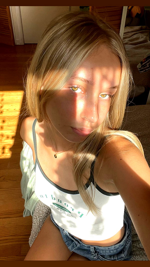 umitsbeee instagram image archive image