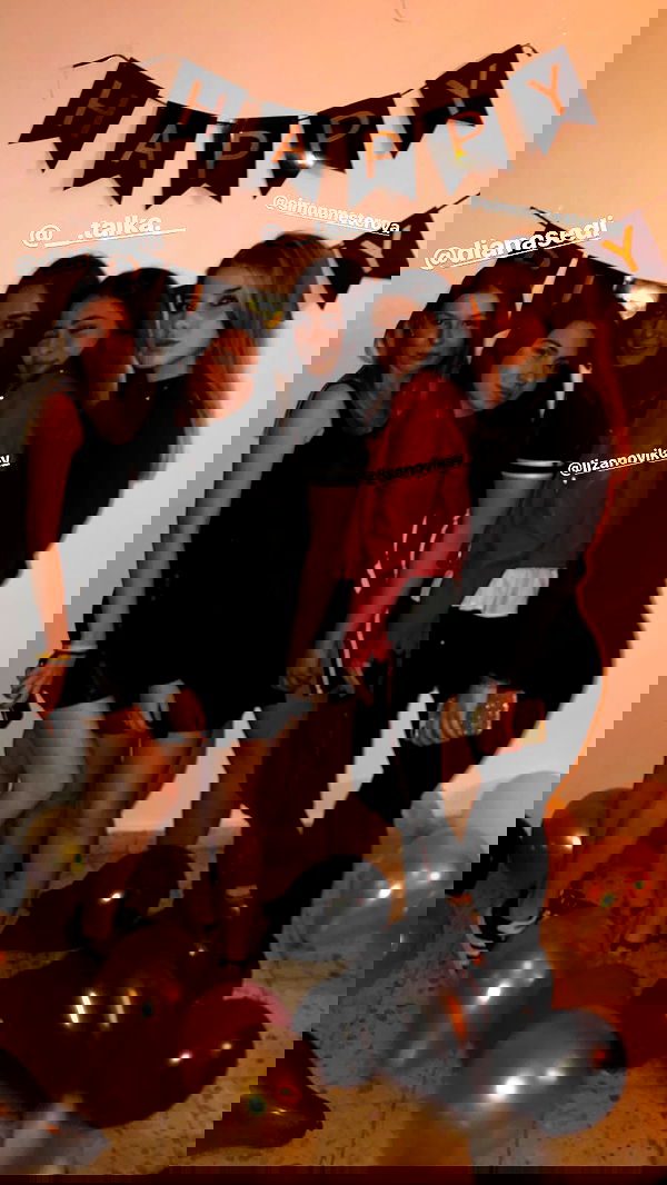 v.e.r.o._.n.i.c.a image ~ Altpins