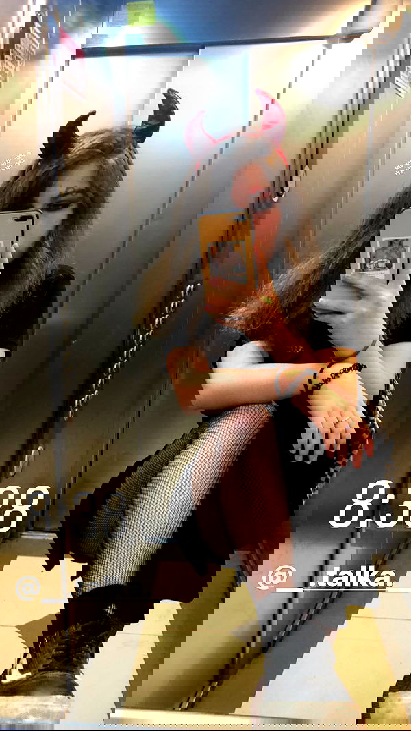 v.e.r.o._.n.i.c.a image ~ Altpins