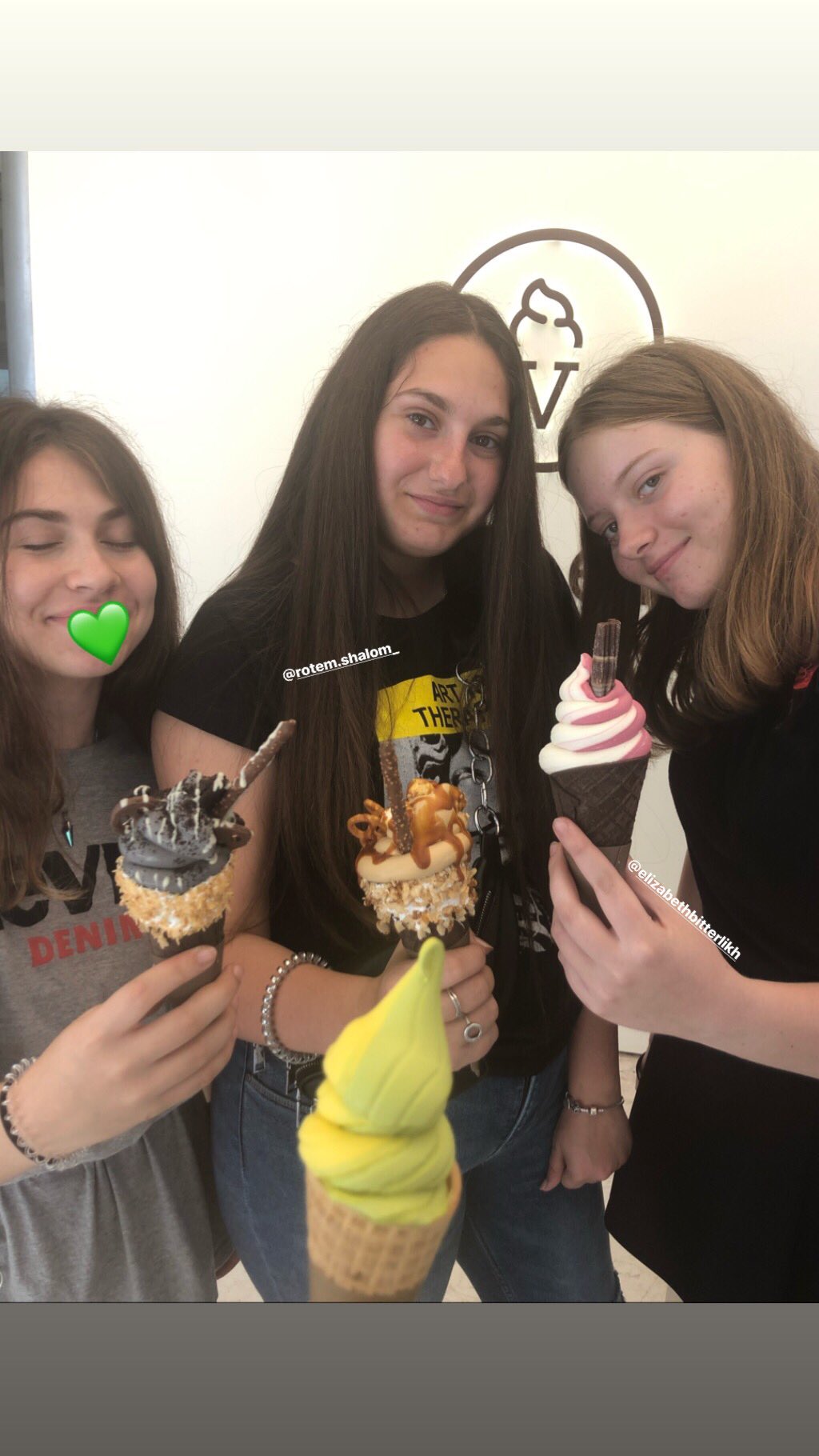 v.e.r.o._.n.i.c.a instagram image archive image