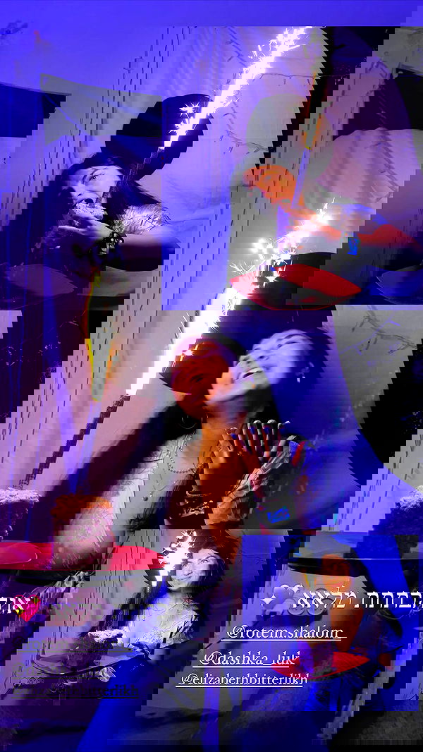 v.e.r.o._.n.i.c.a image ~ Altpins