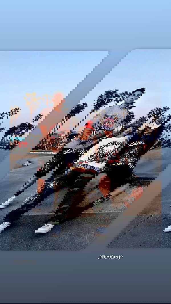 v.okay image ~ Altpins