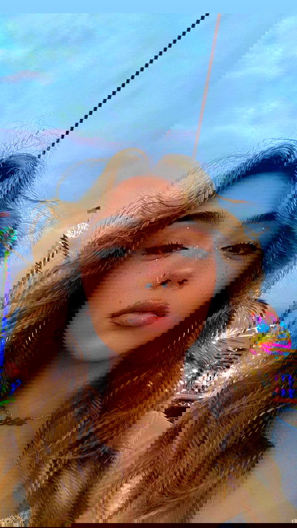 v.qx v.qx archive image