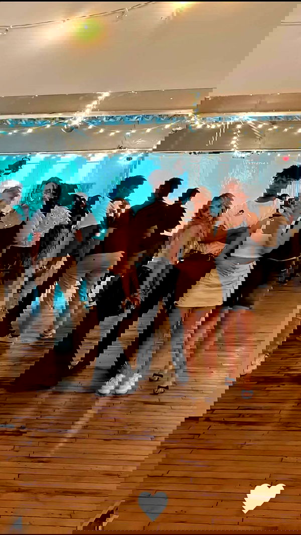 v.qx v.qx archive image