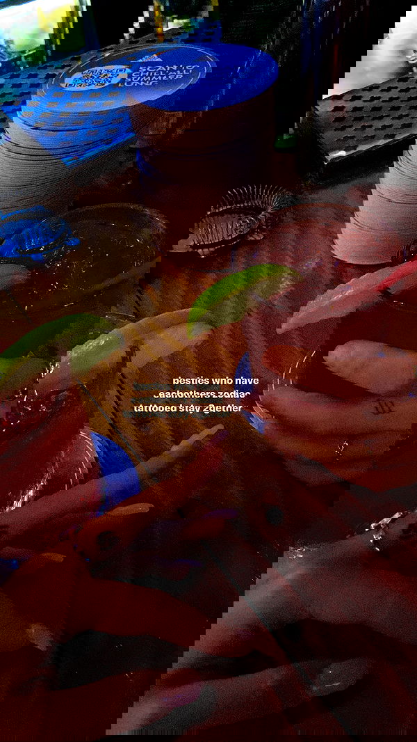 v.qx v.qx archive image