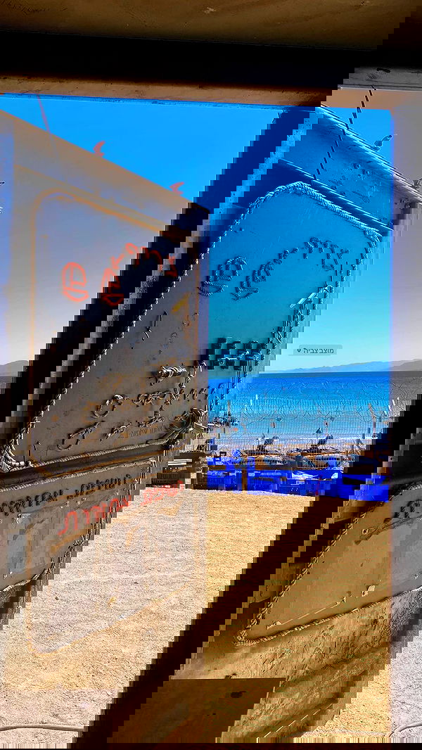 valeria_lukin valeria_lukin archive image