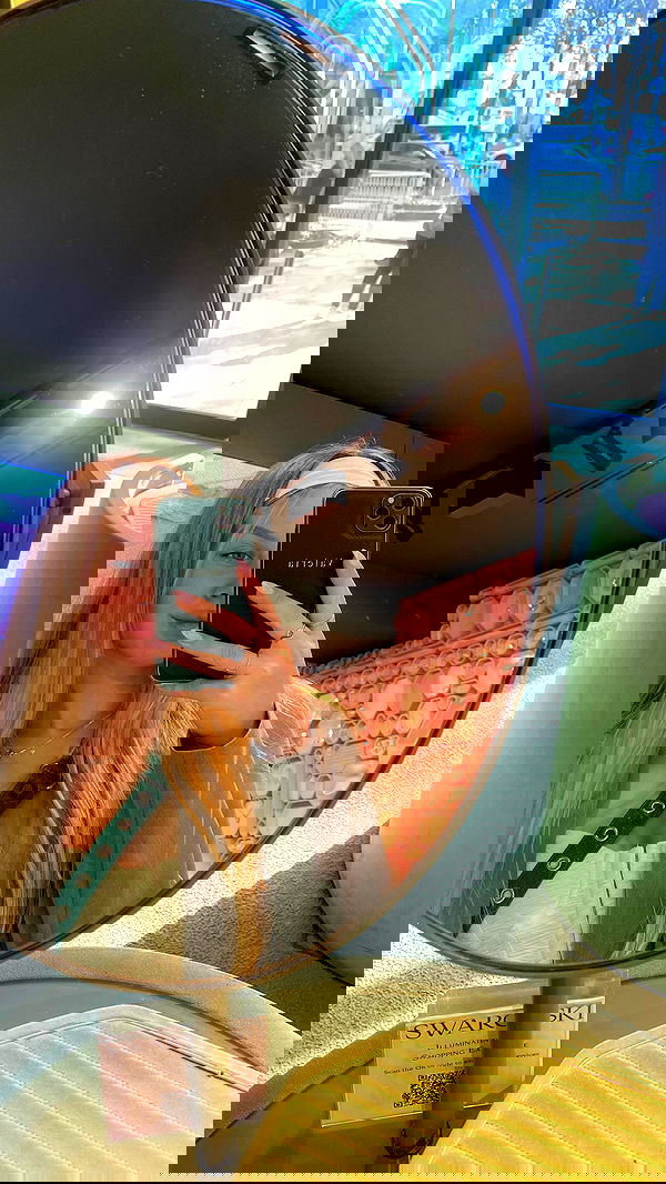 valeria_lukin valeria_lukin archive image