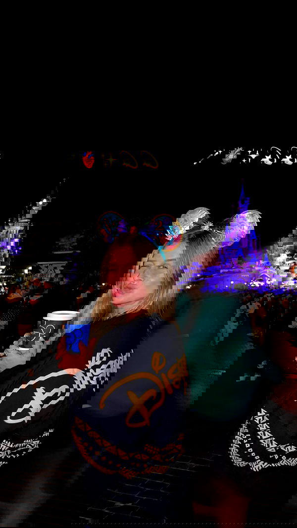 valeria_lukin valeria_lukin archive image