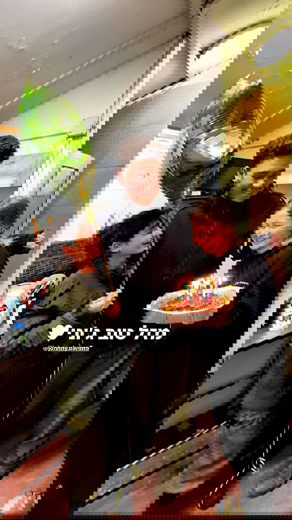 valeria_lukin valeria_lukin archive image