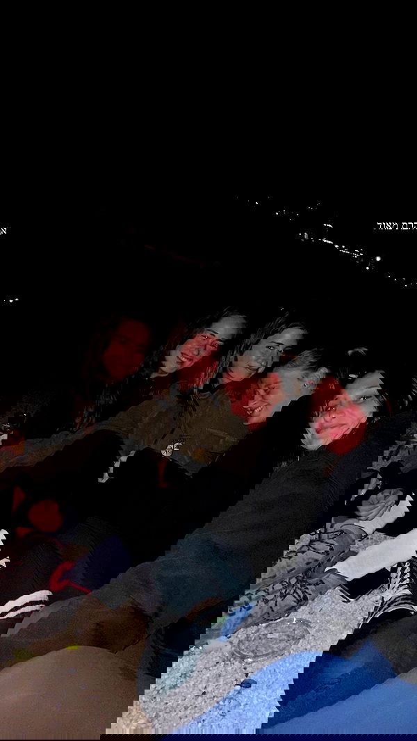 valeria_lukin valeria_lukin archive image