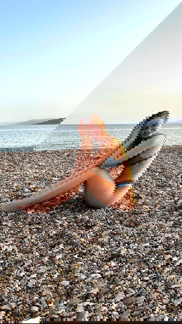 valeria_lukin valeria_lukin archive image