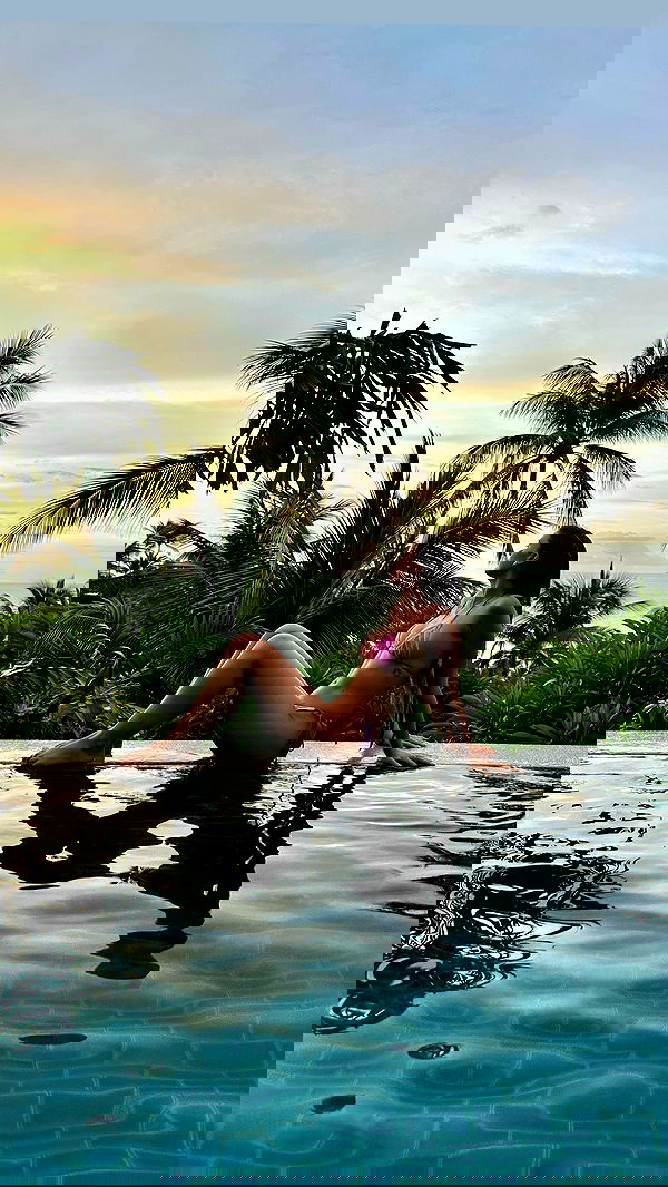 valeria_lukin valeria_lukin archive image