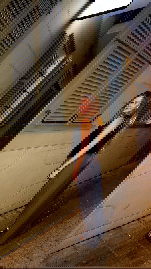 valeria_lukin valeria_lukin archive image