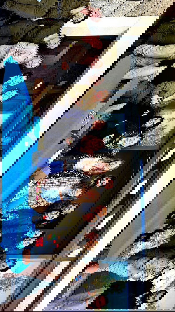 valeria_lukin valeria_lukin archive image