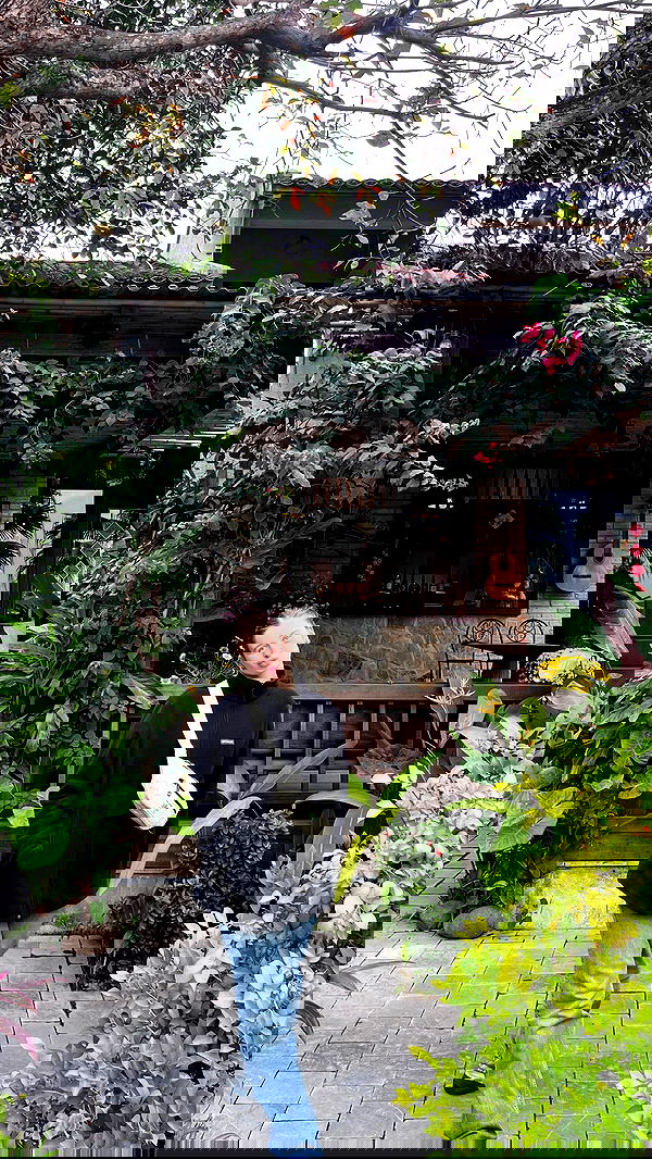 valeria_lukin valeria_lukin archive image