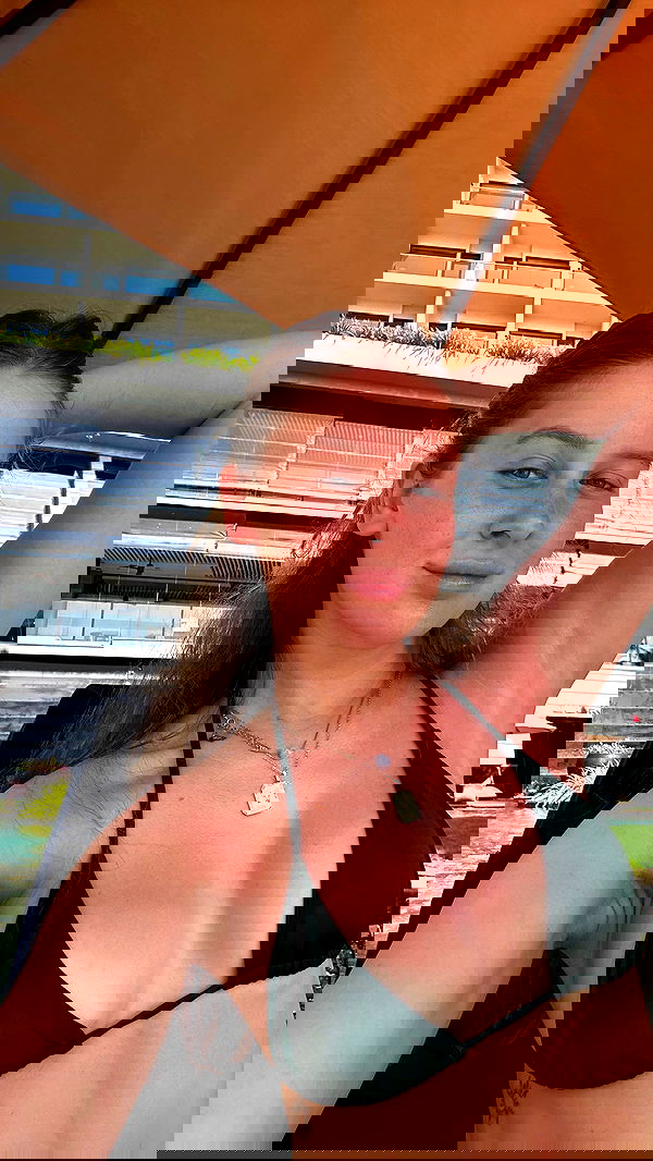 valeria_lukin valeria_lukin archive image