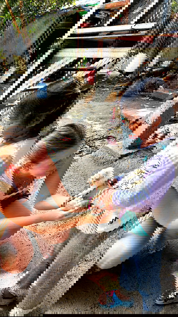 valeria_lukin valeria_lukin archive image