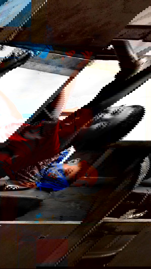 valeria_lukin valeria_lukin archive image