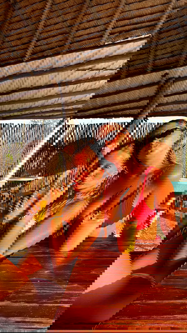 valeria_lukin valeria_lukin archive image