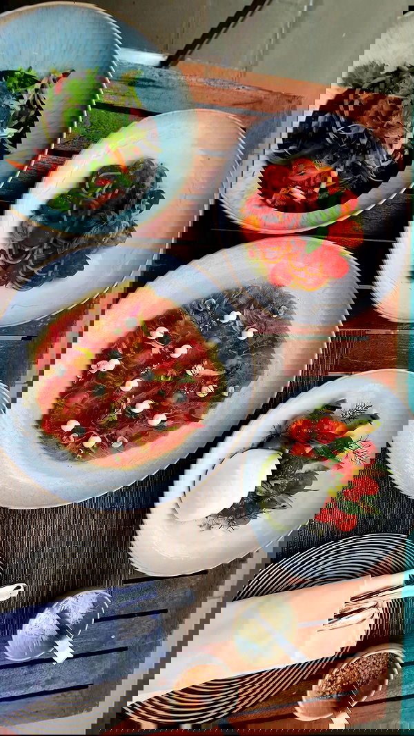 valeria_lukin valeria_lukin archive image