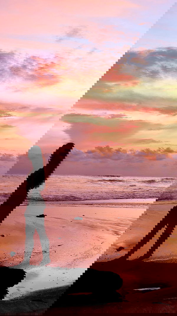 valeria_lukin valeria_lukin archive image