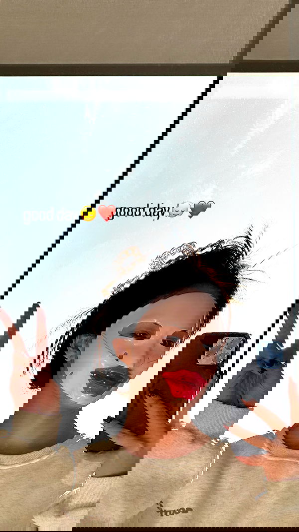 valkyrae valkyrae archive image