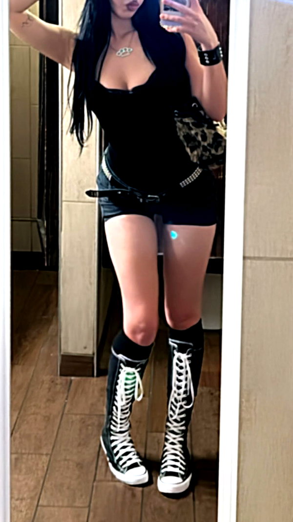 vampirec0wgirl instagram image archive image