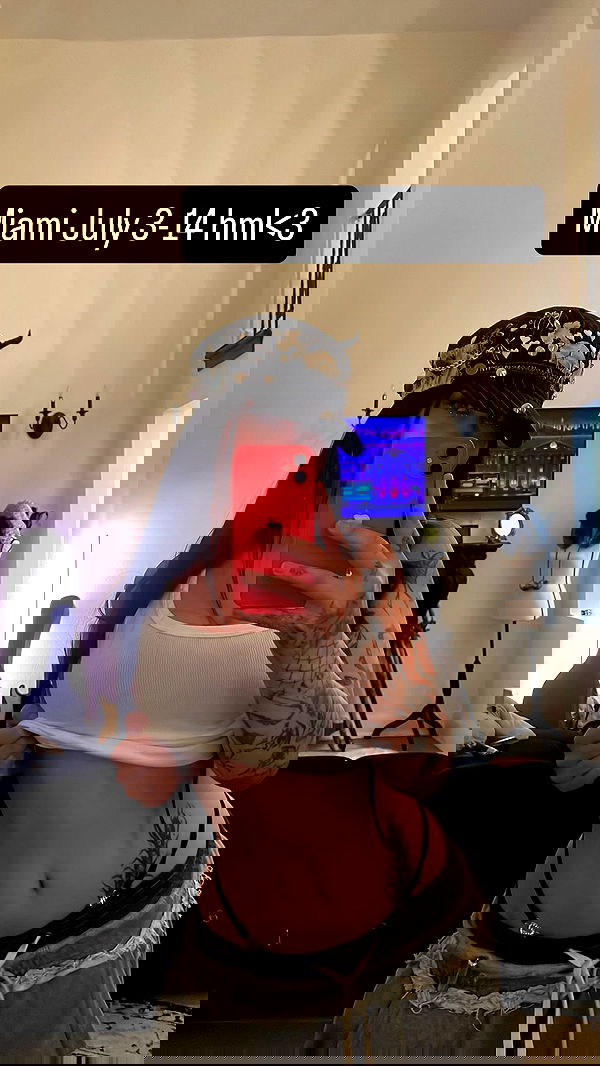 vanessa.julienne image ~ Altpins