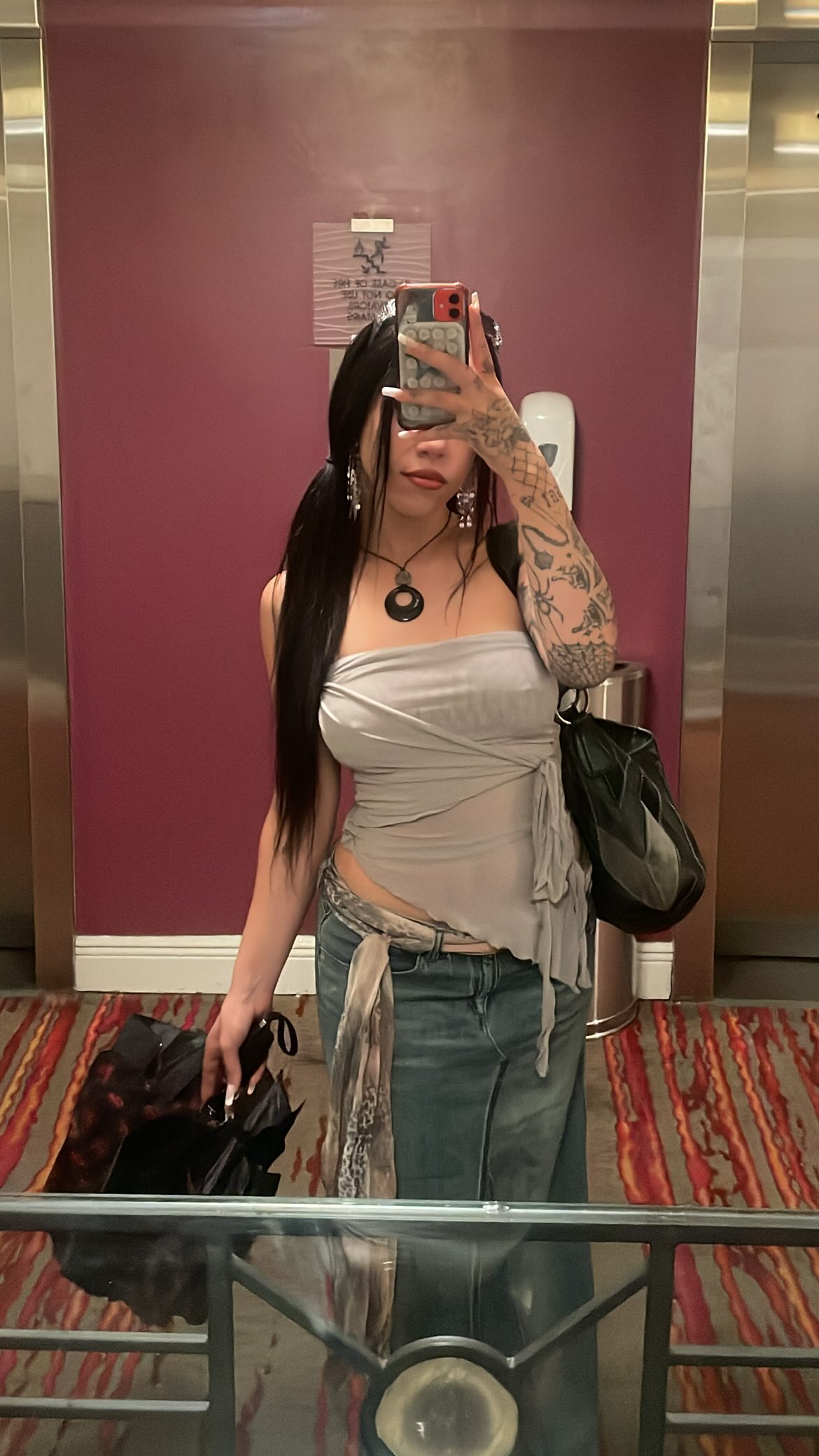 vanessa.julienne instagram image archive image