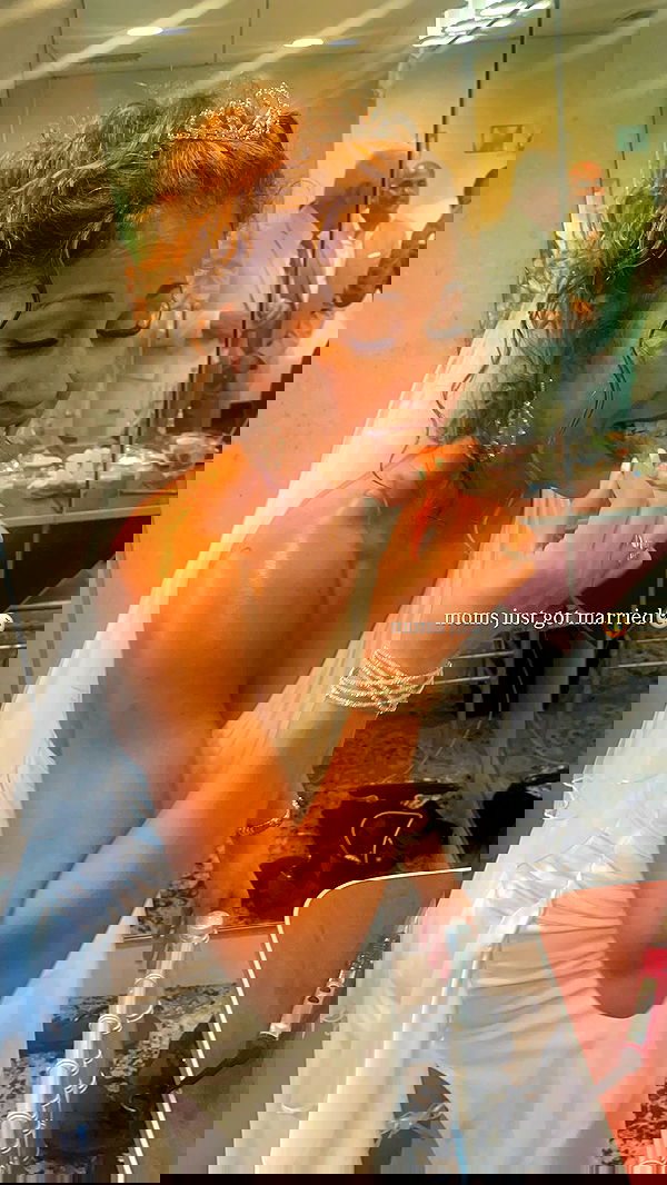 vanessa.julienne image ~ Altpins