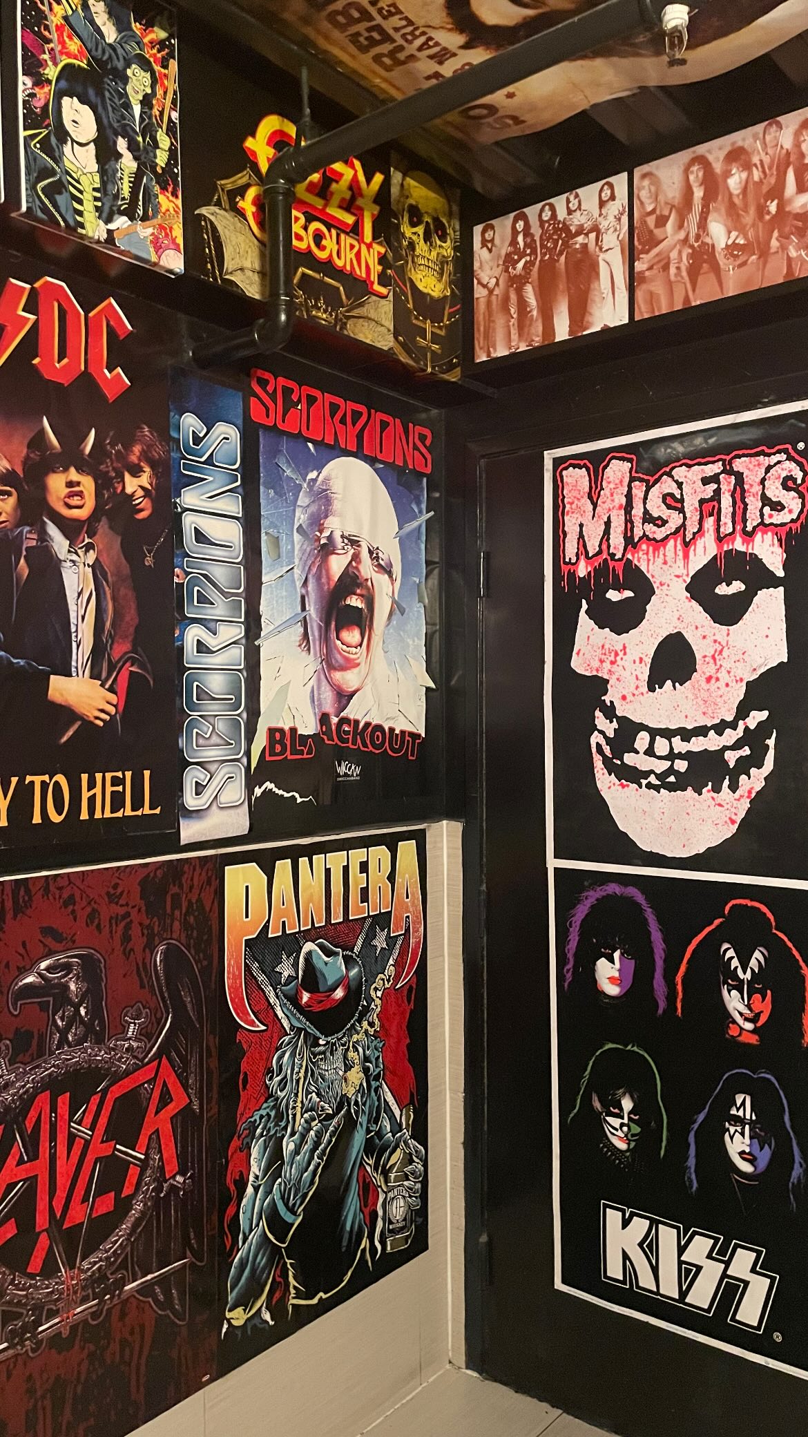 vanessa.julienne instagram image archive image