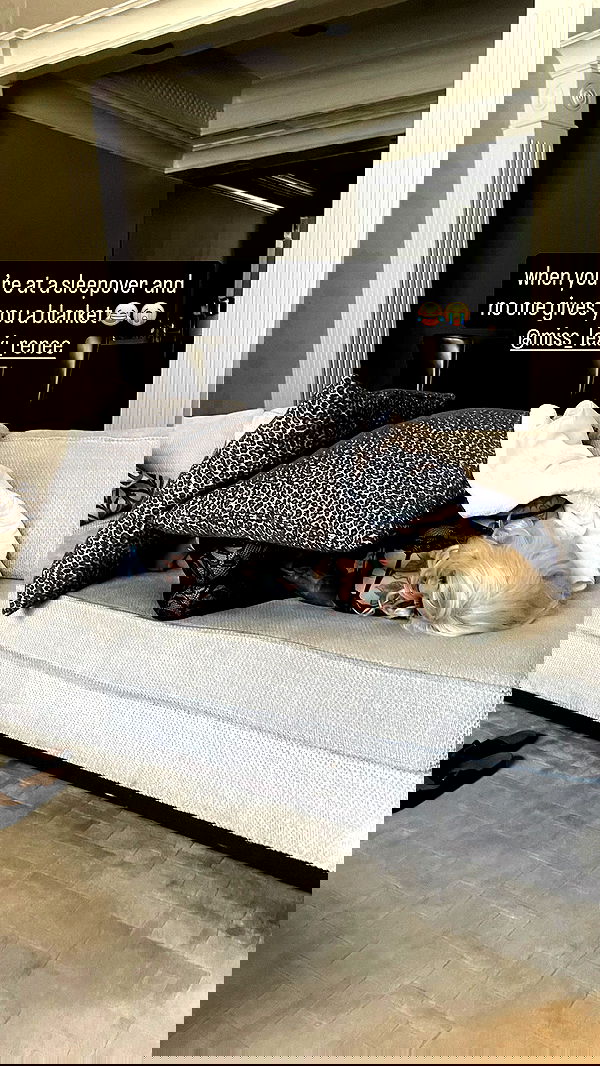 vanessa.julienne image ~ Altpins