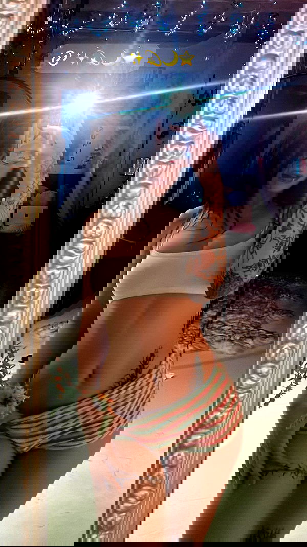 vanessa.julienne image ~ Altpins