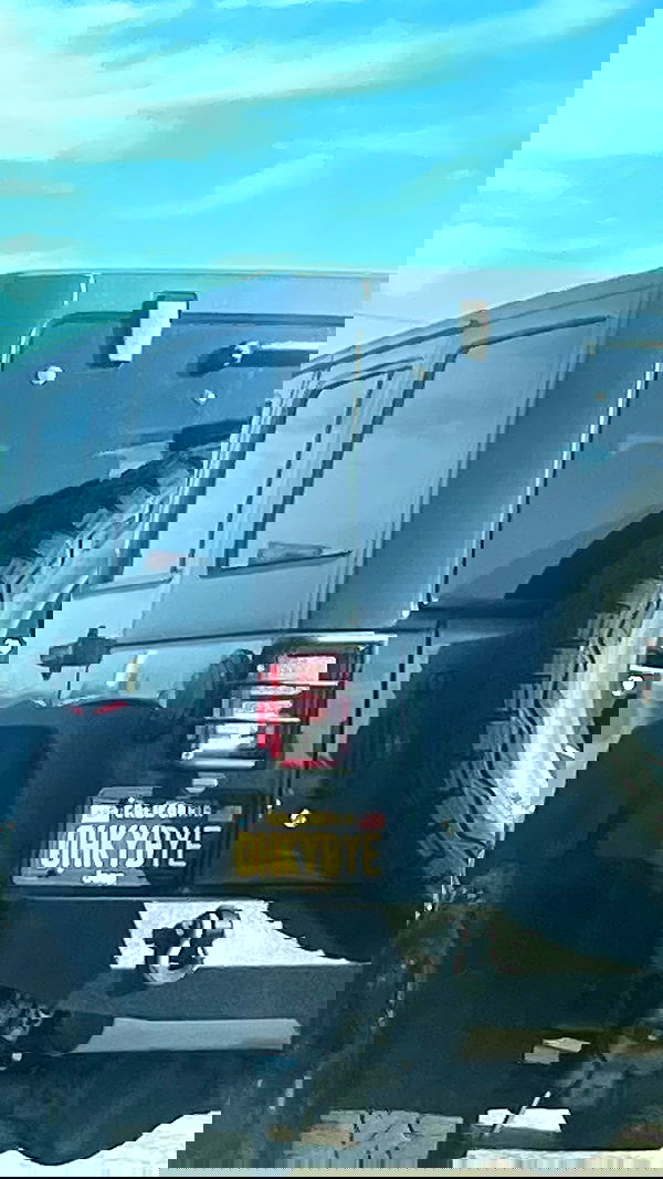 vanessa.julienne image ~ Altpins