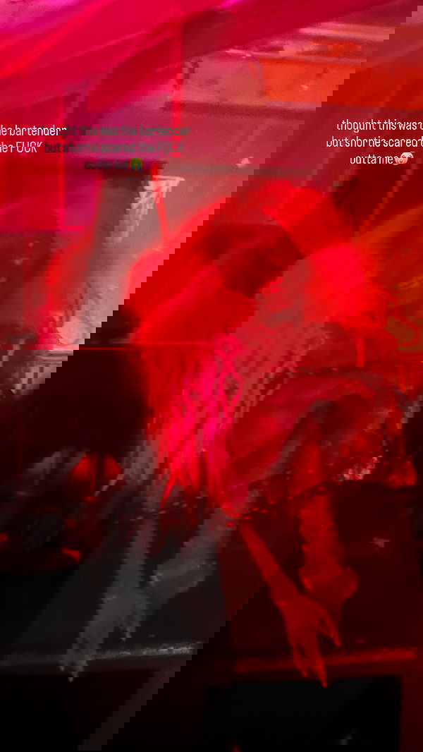 vanessa.julienne image ~ Altpins