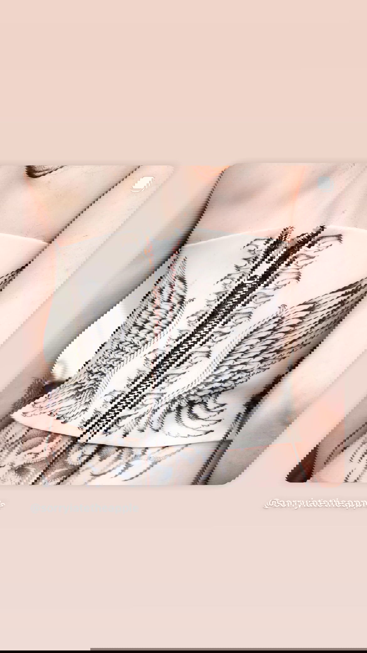 vanessa.julienne instagram image archive image