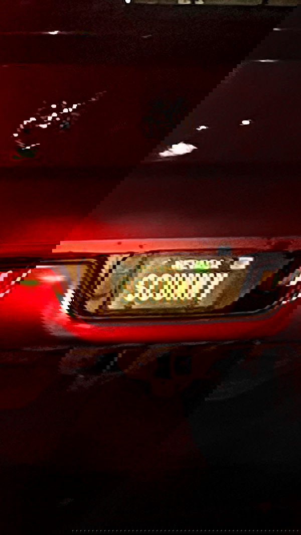 vanessa.julienne image ~ Altpins