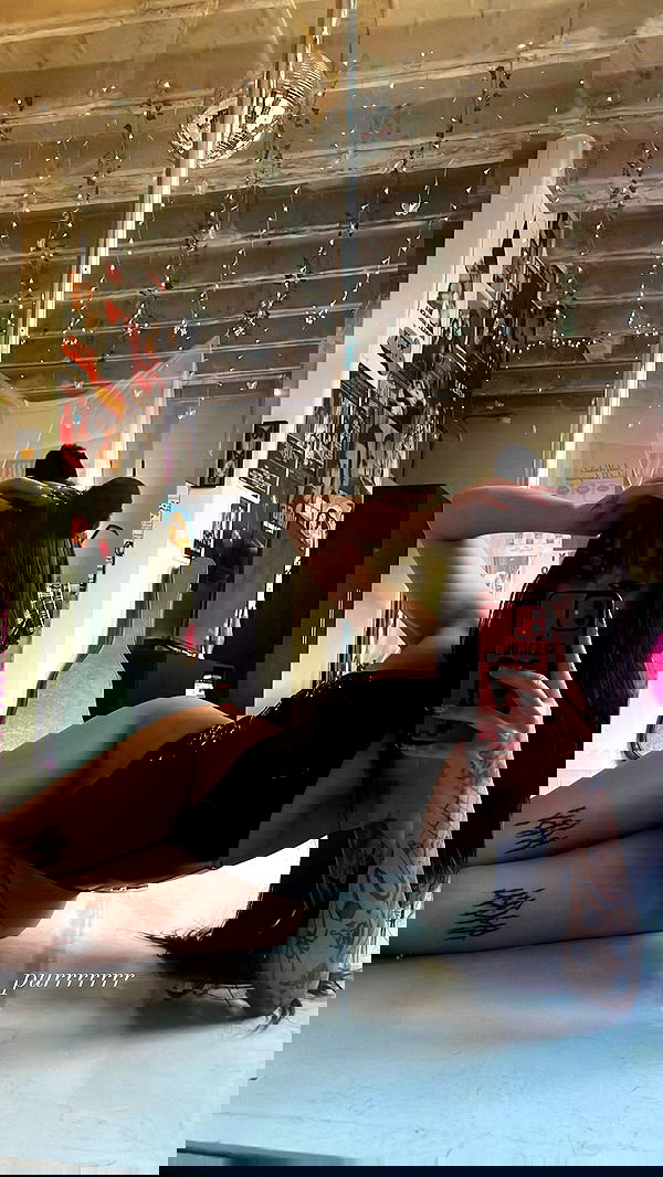 vanessa.julienne image ~ Altpins