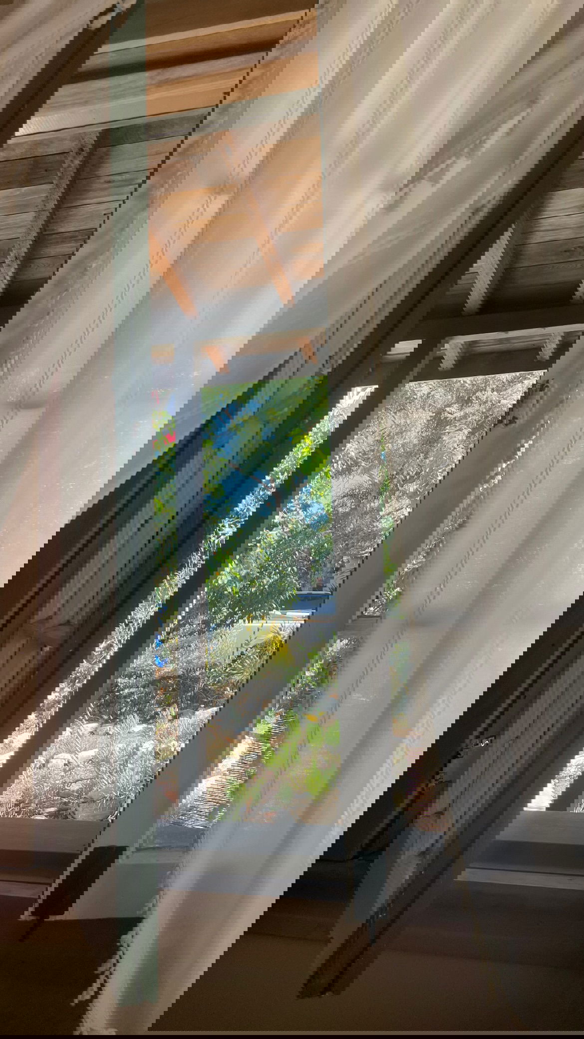 vanessa.julienne instagram image archive image