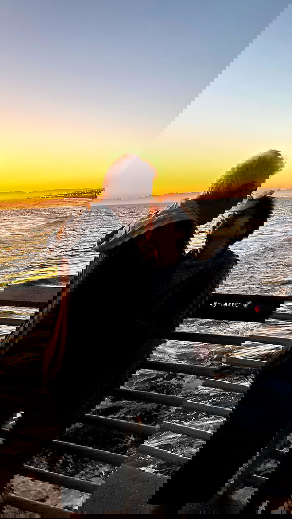 vanessa.julienne image ~ Altpins