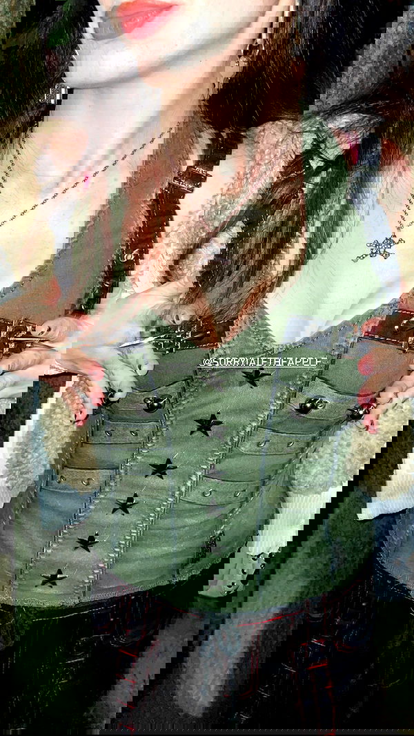 vanessa.julienne image ~ Altpins