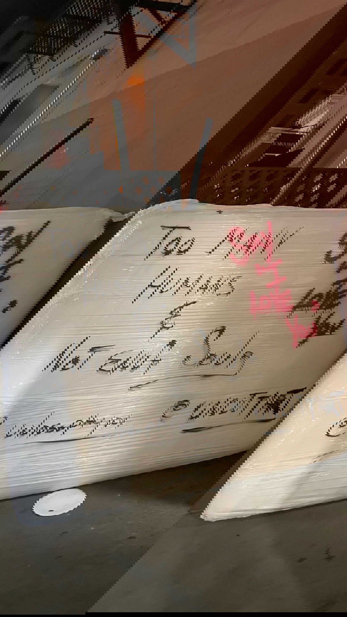 vanessa.julienne instagram image archive image