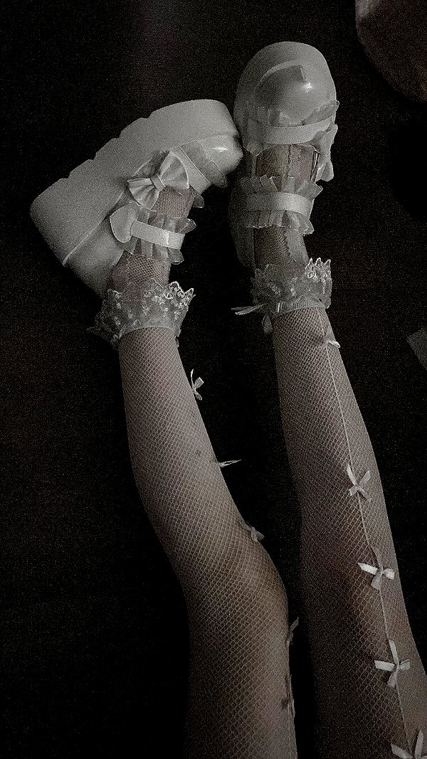 veildose instagram image archive image