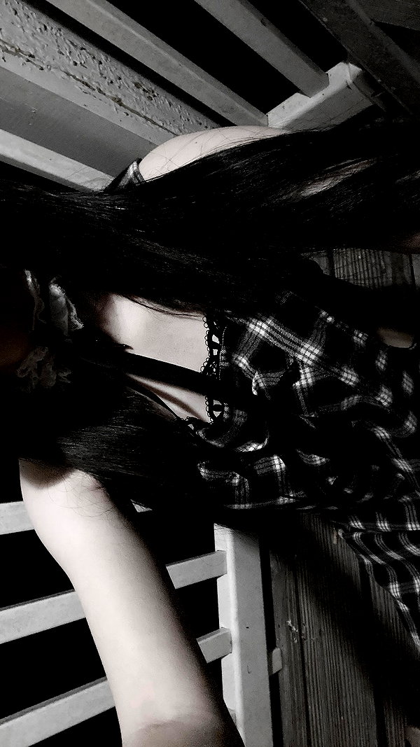 veildose instagram image archive image