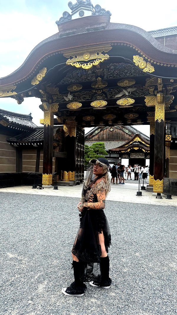 venenochelle instagram image archive image