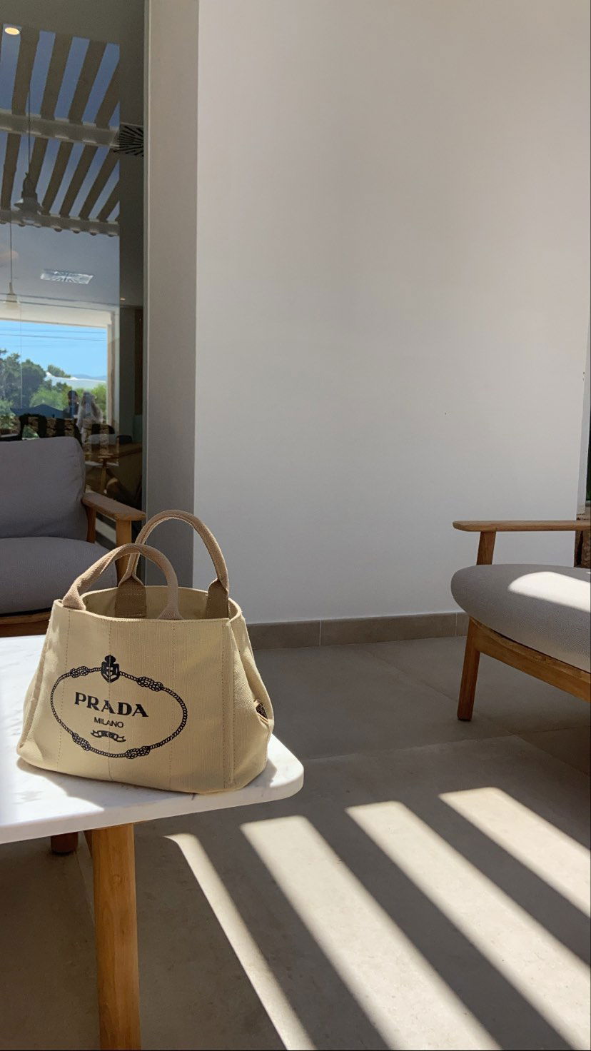 victoriaturnerr instagram image archive image